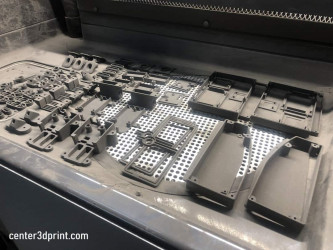 Деталі надруковані на 3D-принтері Formlabs Fuse 1 SLS