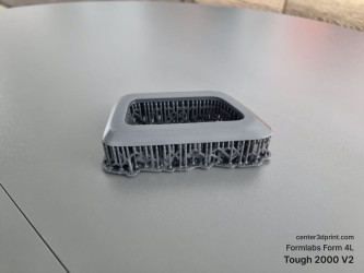 3D-друк автомобільної рамки інтер'єру з міцної смоли Tough 2000 V2 на Formlabs Form 4L