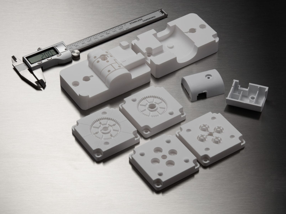 Виготовлення виробів під тиском у Польщі