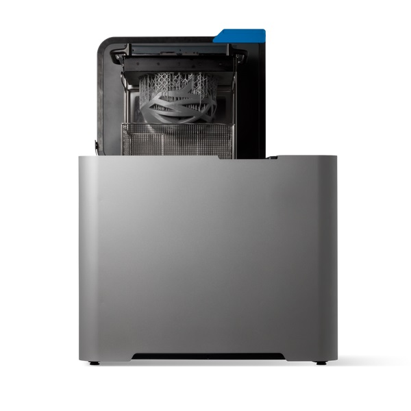 Place printed parts directly on the build platform in the Form Wash L