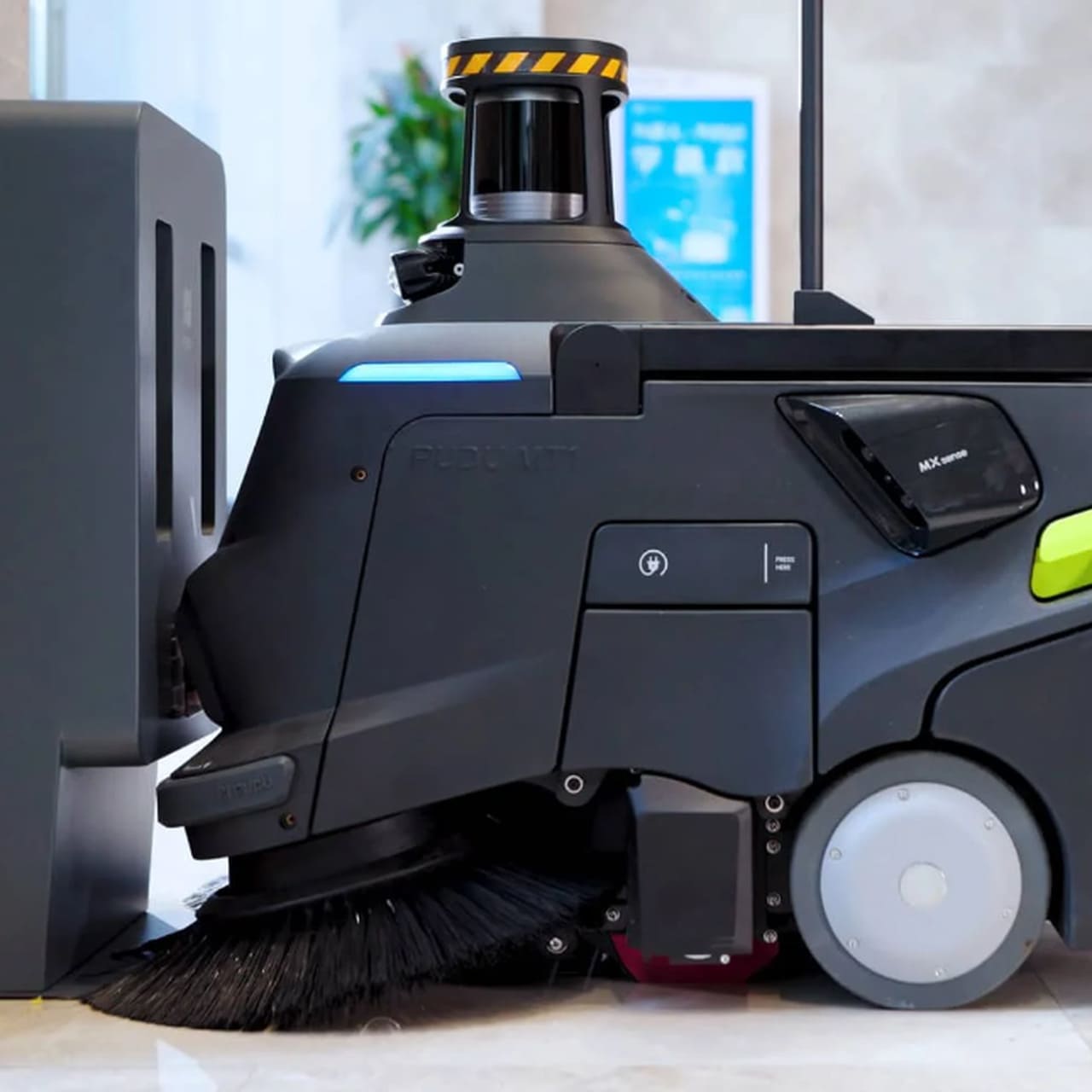 PUDU MT1 Max cleaning process