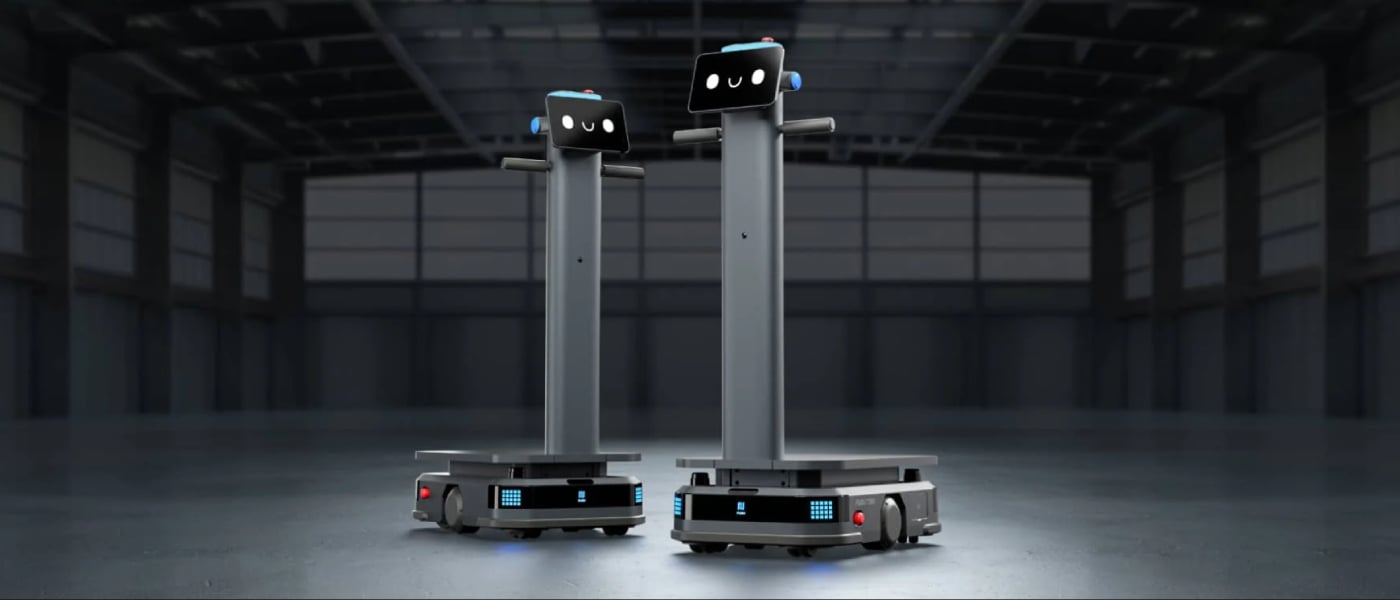 PUDU T300 autonomous mobile robot for warehouse