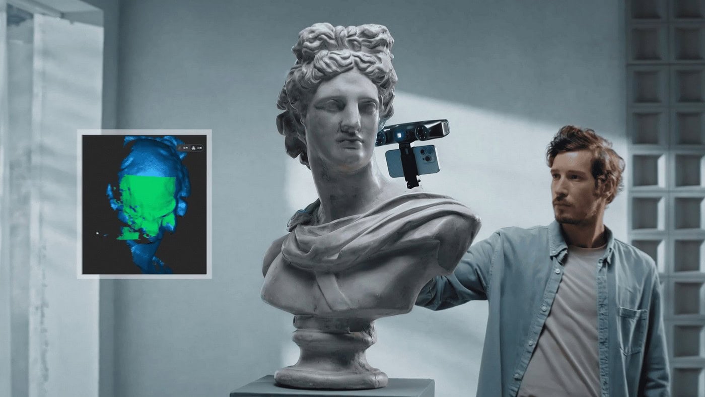 Revopoint MetroY – професійний 3D-сканер, призначений для швидкого оцифрування об'єктів з метрологічною точністю