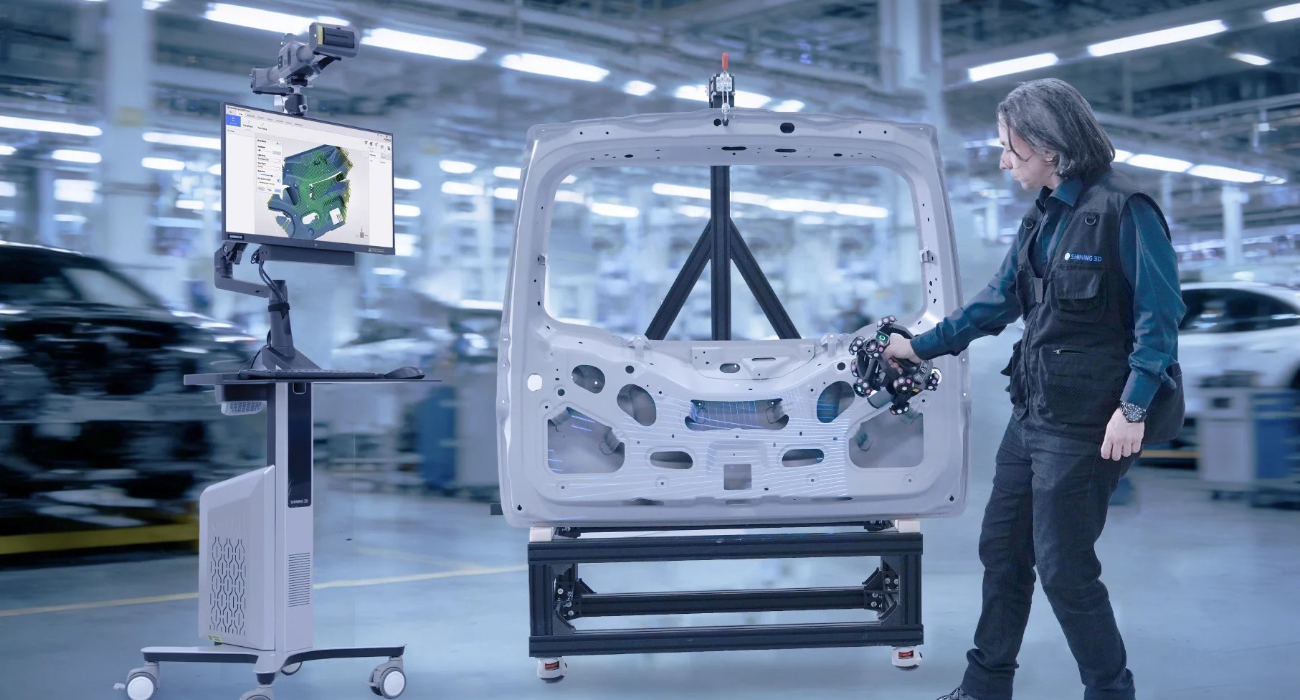 Shining 3D FreeScan Trak Nova+ for 3D scanning of automotive parts