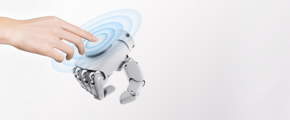 Dotykowy sensor na tylnej części robotycznej dłoni AgiBot OmniHand 3