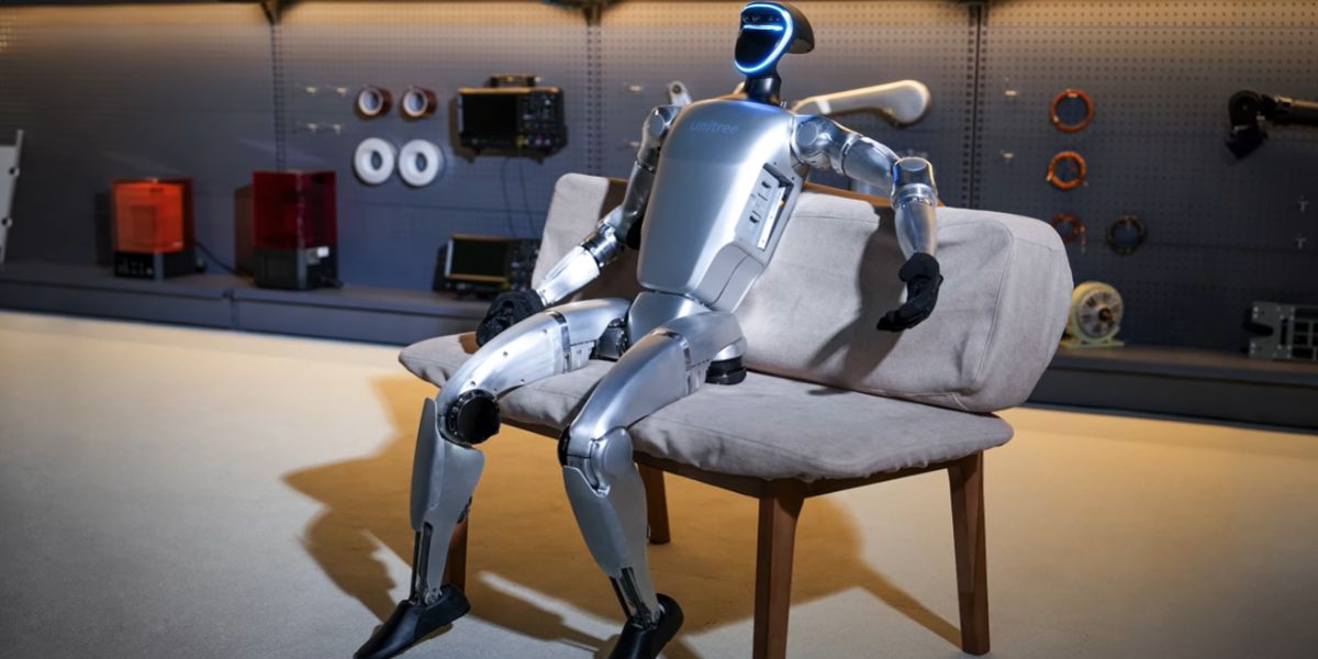 Багатофункціональний робот з відкритим кодом