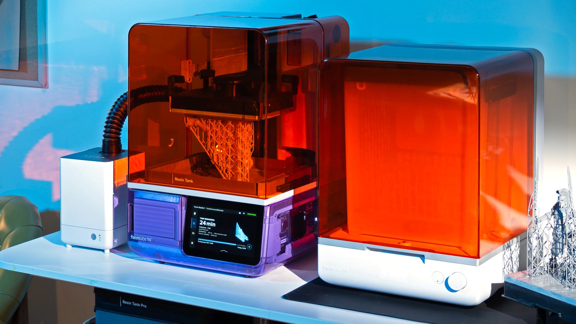 Drukarka 3D Formlabs Form Studio 1 z systemem bezpiecznej filtracji powietrza VOC Extractor