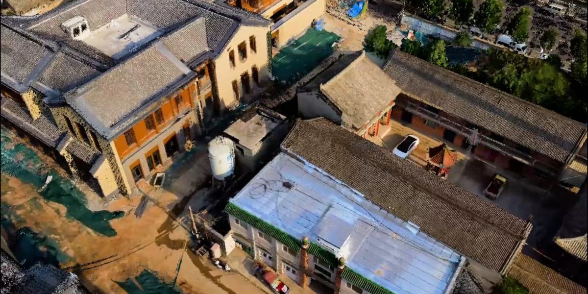 Кольорова хмара точок з похибкою 1 см