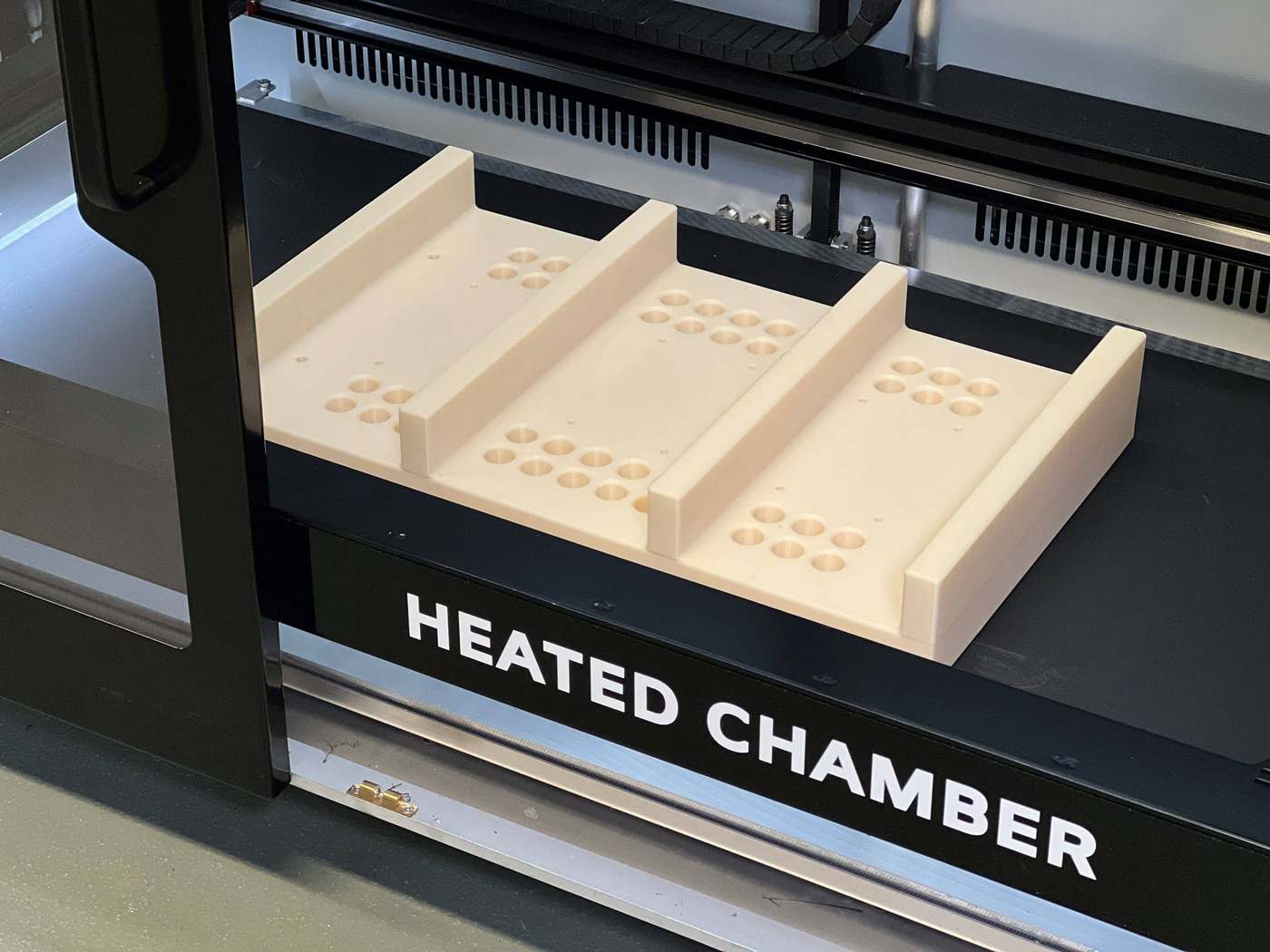 Купити великий 3D-принтер Builder Extreme 1500 PRO HC