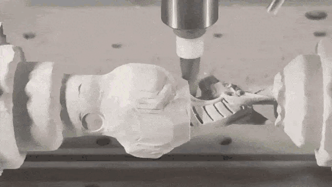 Makera Carvera CNC Інтерфейс і автоматична зміна інструменту