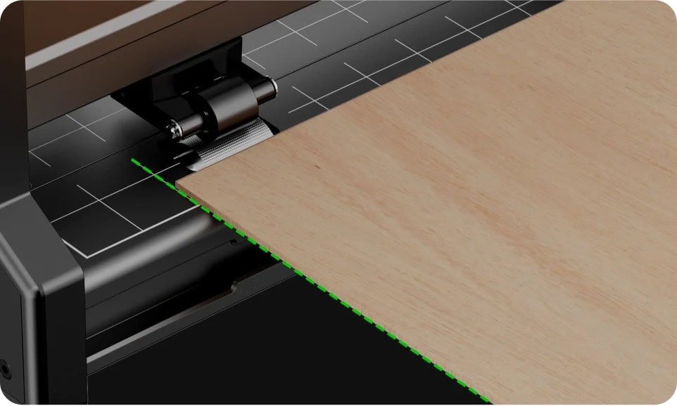 Автоматичний конвеєр xTool P2 Conveyor Feeder